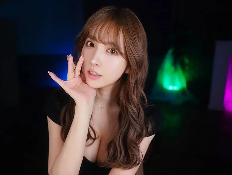 Yua mikami và những chuyện gợi cảm gạ phang nhẹ nhàng